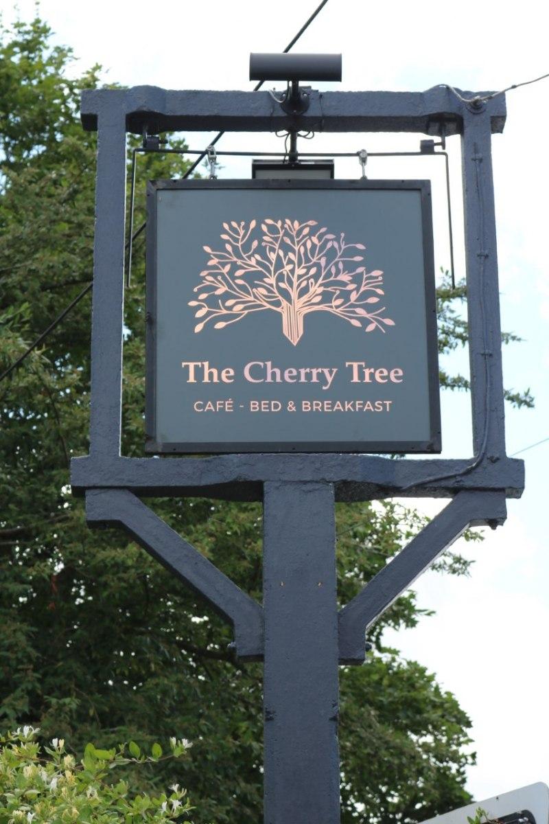 The Cherry Tree Hotel Kingston Blount Esterno foto